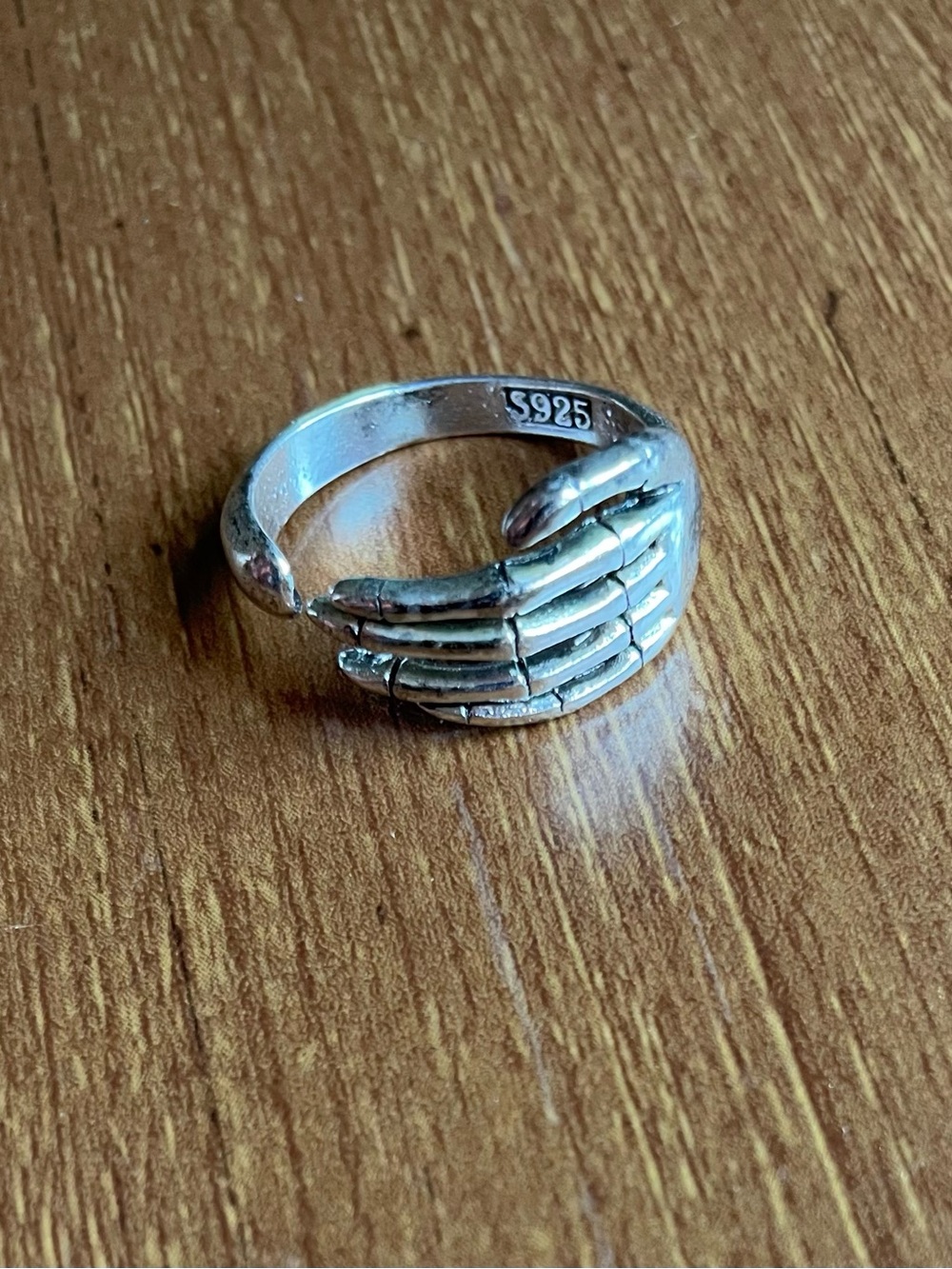 Sterling Silver Size 8 Skeleton Hand Gothic Ring